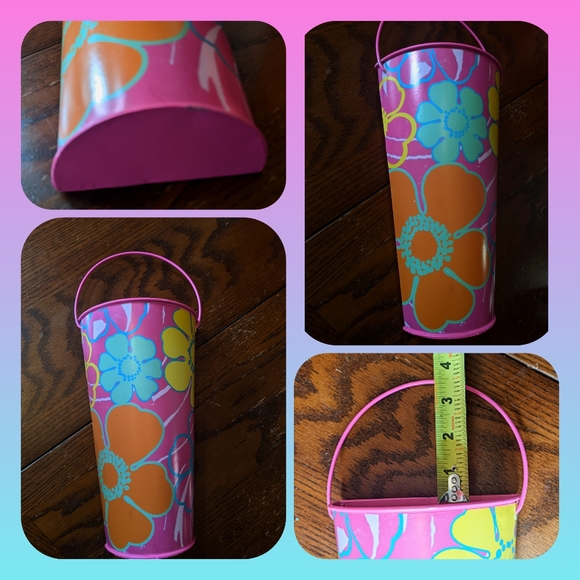 5/$25 wall hanger plant holder or decorative vase/ decor pink w flowers, metal - Picture 3 of 4